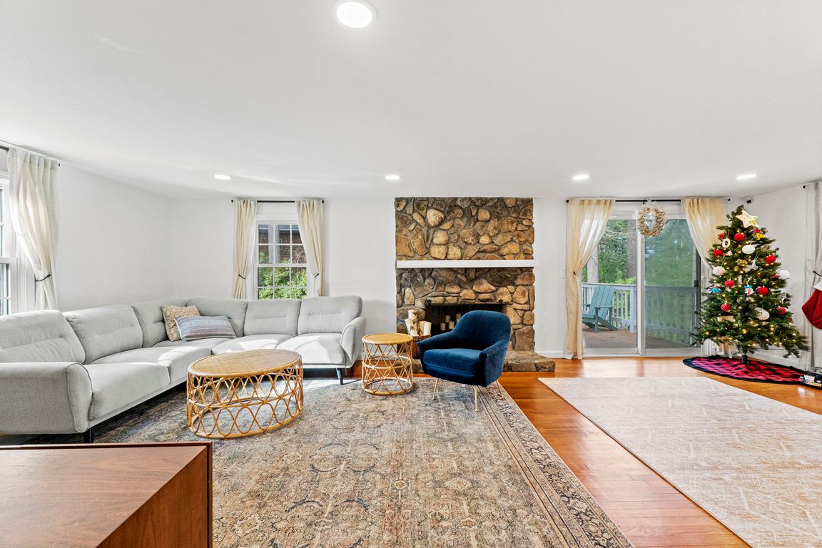 next background image