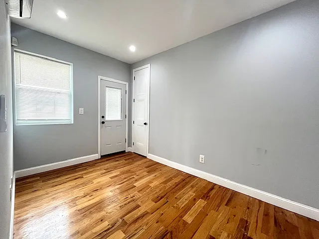 455 Beach 36 St #3 — Photo 13