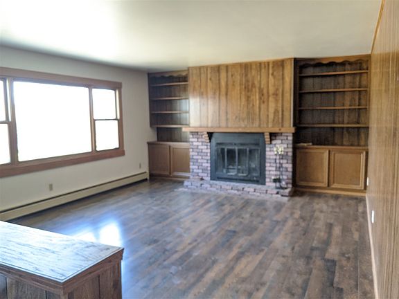 2nd image of 1680 Cree Dr