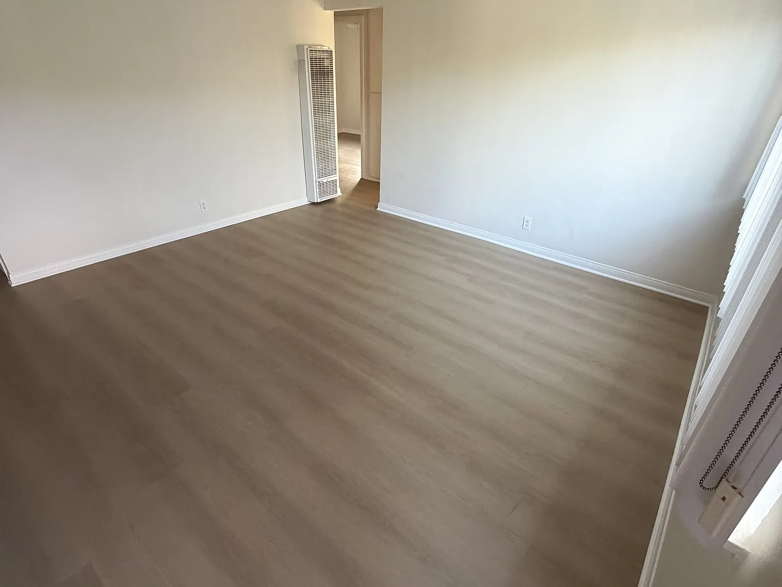 2363 Carlton Place - C — Photo 2