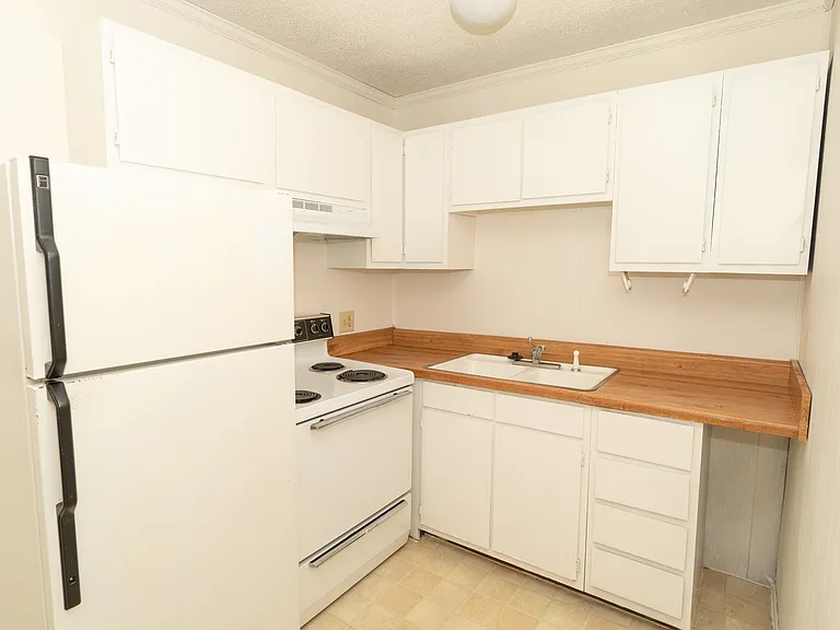 124 Fidelity St #37 — Photo 3