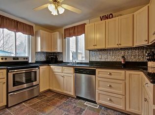 71 Southville Rd, Southborough, MA 01772