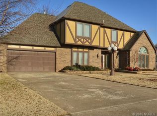 3708 S Orange Cres W, Broken Arrow, OK 74011