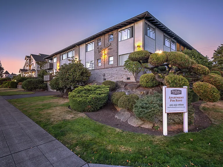 2231 Rucker Ave — Photo 5