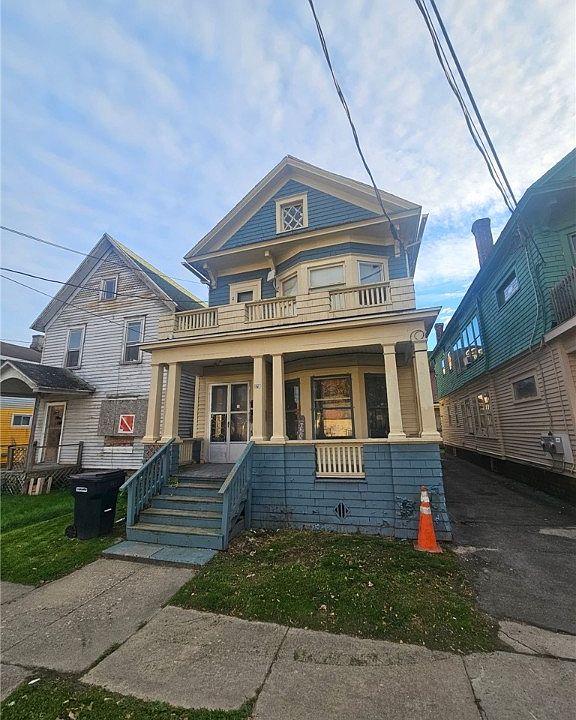 1st image of 120 E Green St