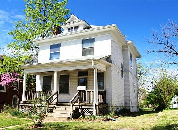 2nd image of 1721 Boneta Ave