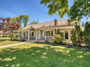 24 Dehan St, Smithtown, NY 11787