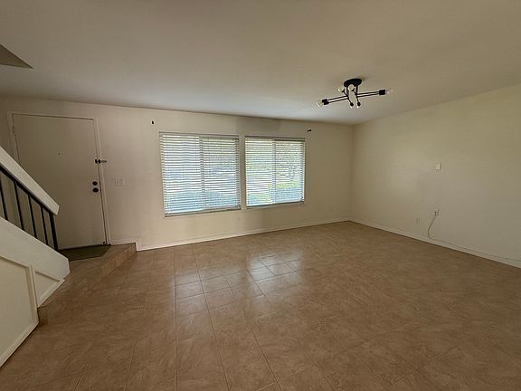 Livingroom empty