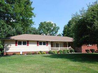 14 Fairway Ct, Scotch Plains, NJ 07076
