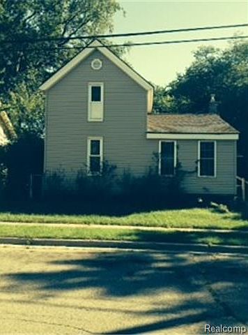 2nd image of 48 Short St