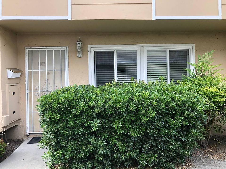 1st image of 406 Don Carlos Ct