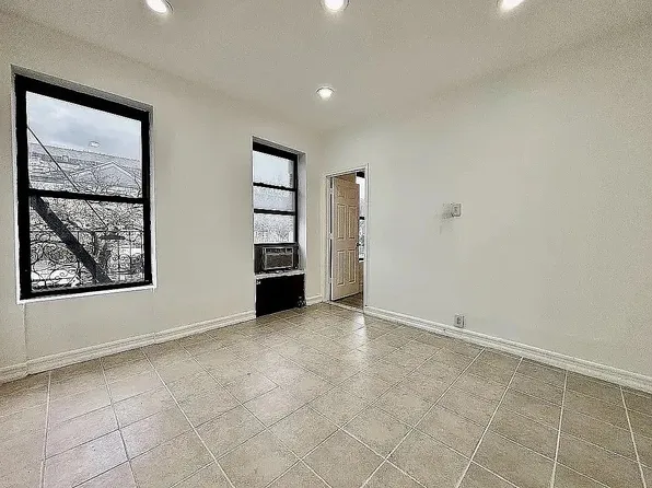 3405 Broadway #1BB, New York, NY 10031
