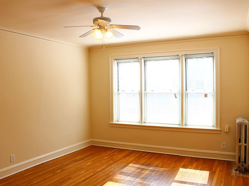 2nd image of 5118 S Kimbark Ave #2A