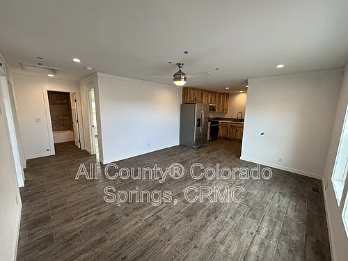 692 E Hahns Peak Ave Photo 1