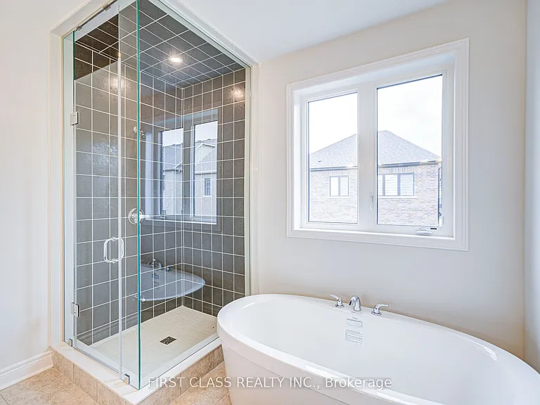 8 Nigh Dr — Photo 38