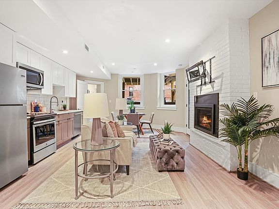 2nd image of 5 Logan Cir NW #2