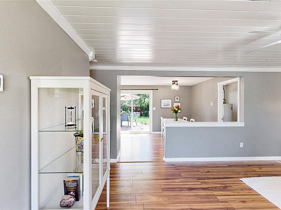 3rd image of 205 Lawley Drive