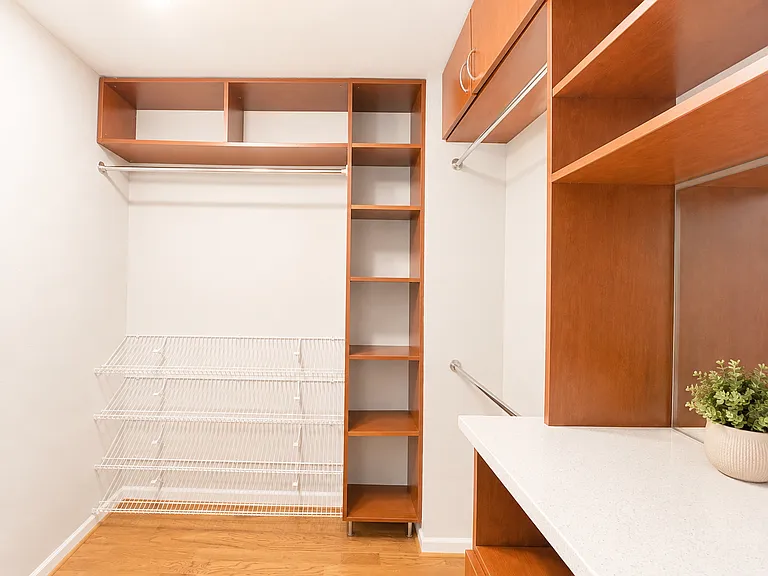 16131 Circlegreen Dr — Photo 17