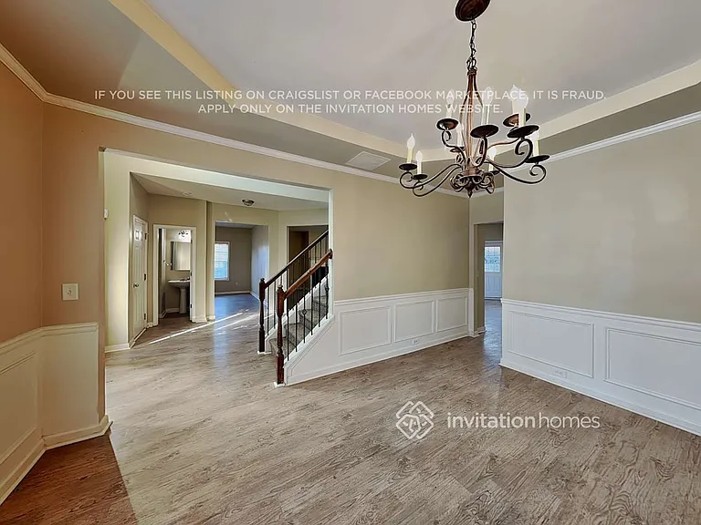 2096 Somerset Pl SE — Photo 6
