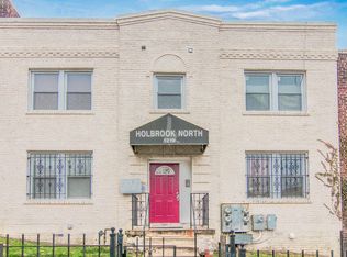 1219 Holbrook Ter NE APT 3, Washington, DC 20002