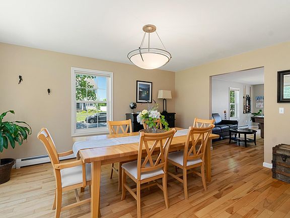 4th image of 36 Bower Street
