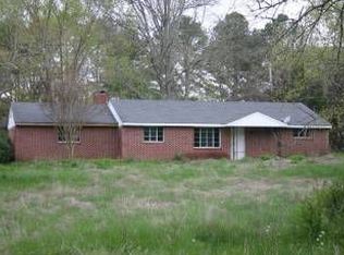 110 Avis Dr, Dalton, GA 30721