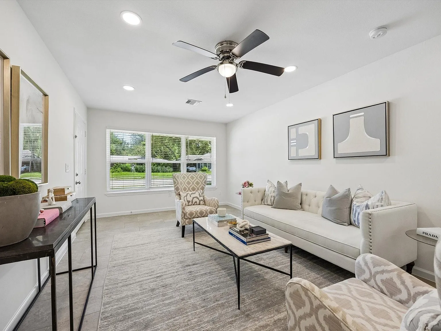 2 bed, 2.0 bath, 1183 sqft, $2,100 — Photo 3