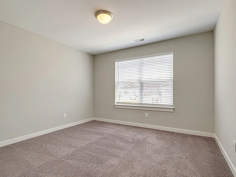 Highland at Hickory Hills Townhomes — Photo 24