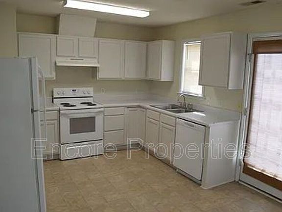 5th image of 1961 Talamore Ct