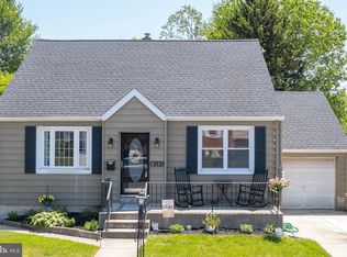 2034 W High St, Haddon Heights, NJ 08035