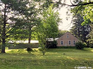 2388 Hazen Ln, Newark, NY 14513