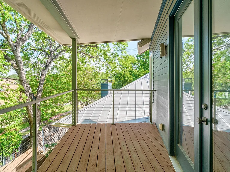 307 W Annie St — Photo 27