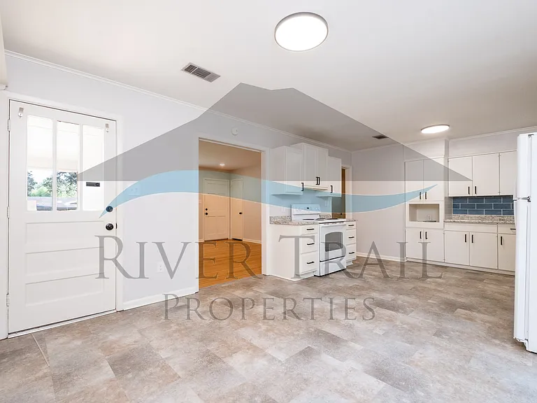 10202 Ronald Dr — Photo 16