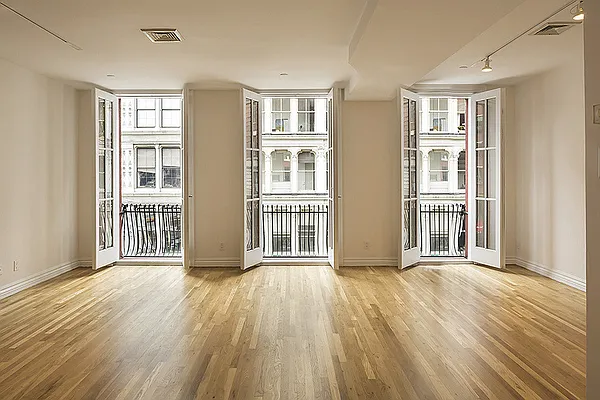 Rented by Stribling | media 27