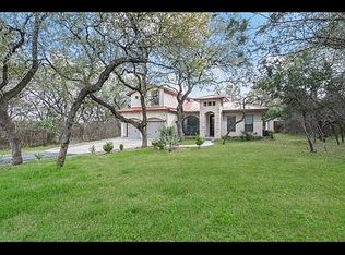 15385 Flying Cir, Helotes, TX 78023