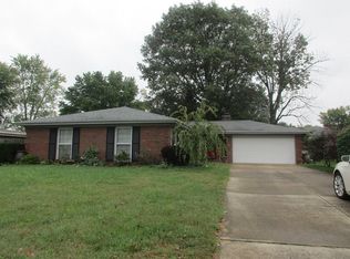 2575 Chestnut St, Columbus, IN 47201