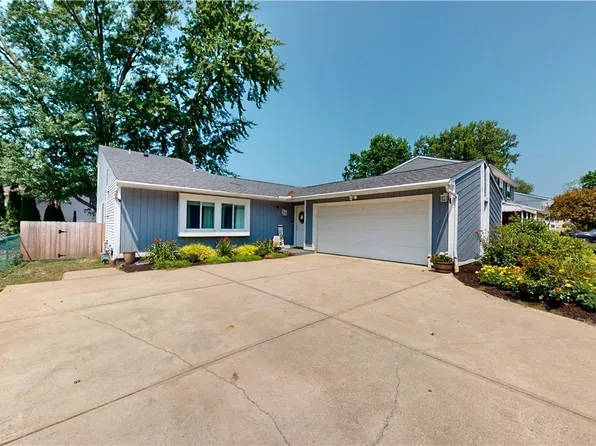 3044 Gale Rd, Willoughby, OH 44094