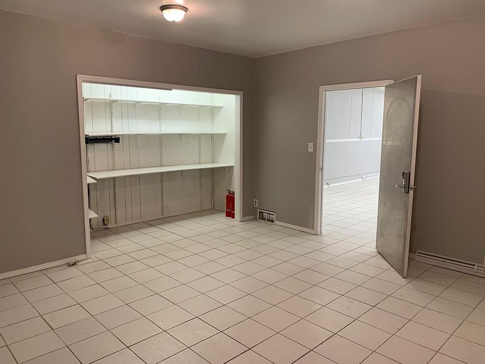 1st image of 206 S Main St #1