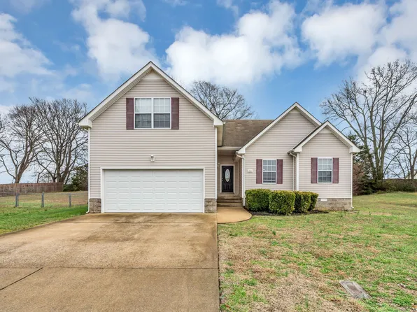 3823 Angelise Ln, Clarksville, TN 37042