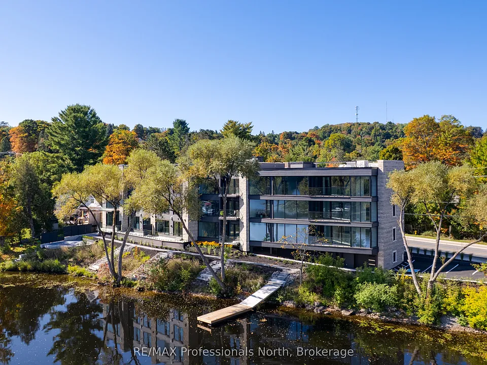 32 Brunel Rd #104