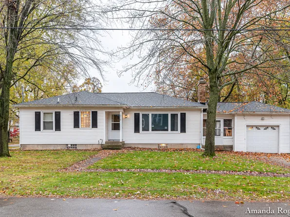 1916 Haines St NW, Grand Rapids, MI 49504