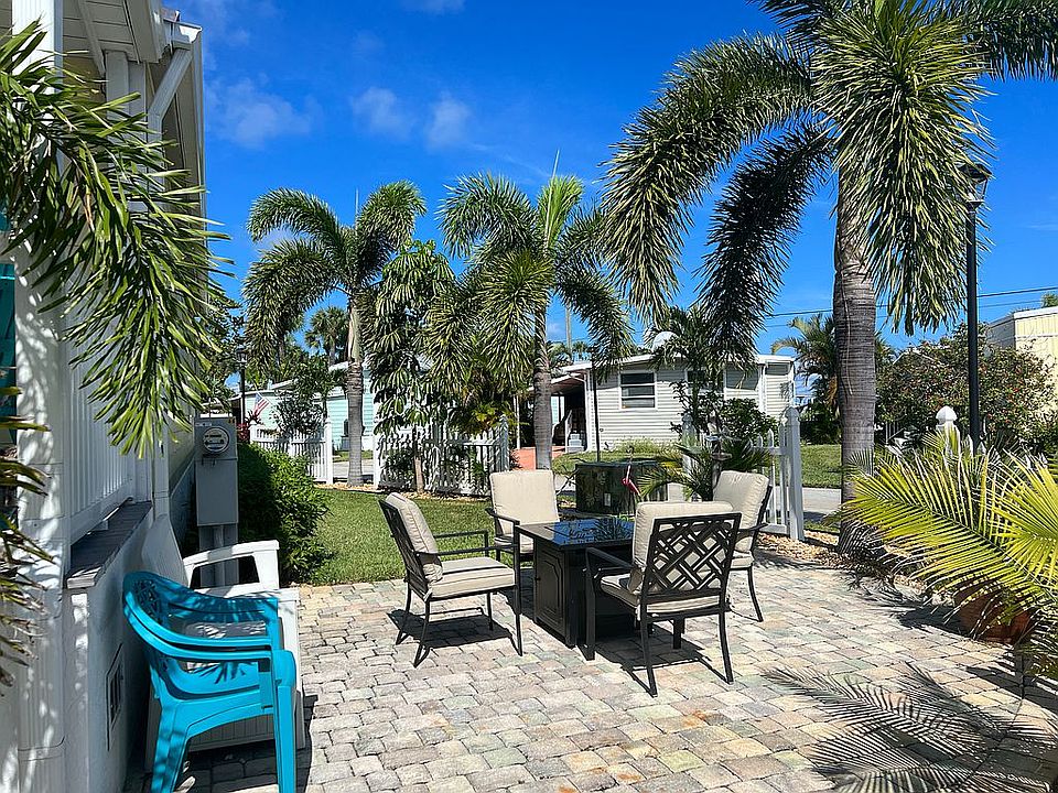 46 Driftwood Dr, Ocean Breeze Park, FL 34957 Zillow