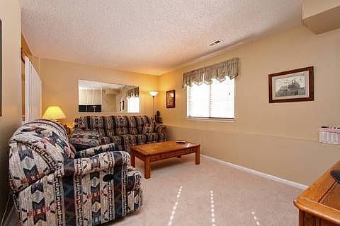 4408_ashcroft_ave_MLS838122_HID5