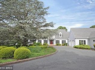 28332 Brick Row Dr, Oxford, MD 21654