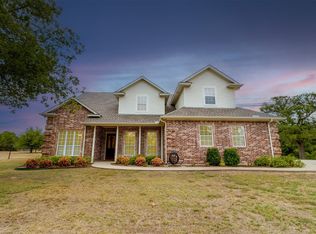 362 Twin Creek Ln, Springtown, TX 76082