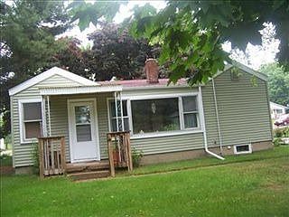 1st image of 103 Fox Ave