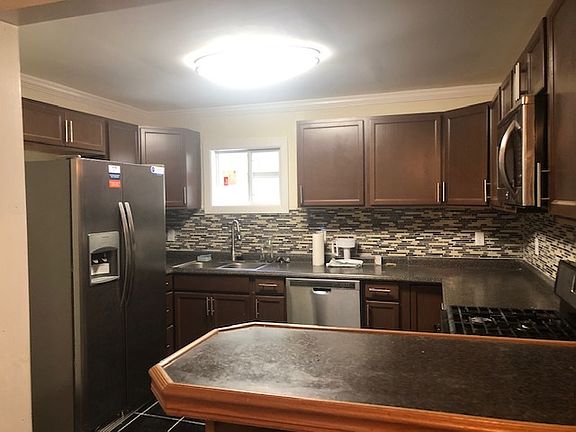 4th image of 109 Ashworth Pl #17676308