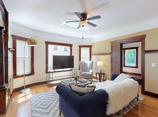 2807 18th Ave S, Seattle, WA 98144