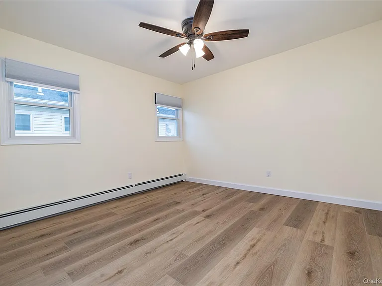 542 E Pine St #UPPER — Photo 16