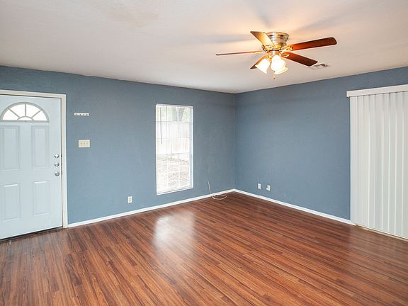 2nd image of 4407 E Stassney Ln